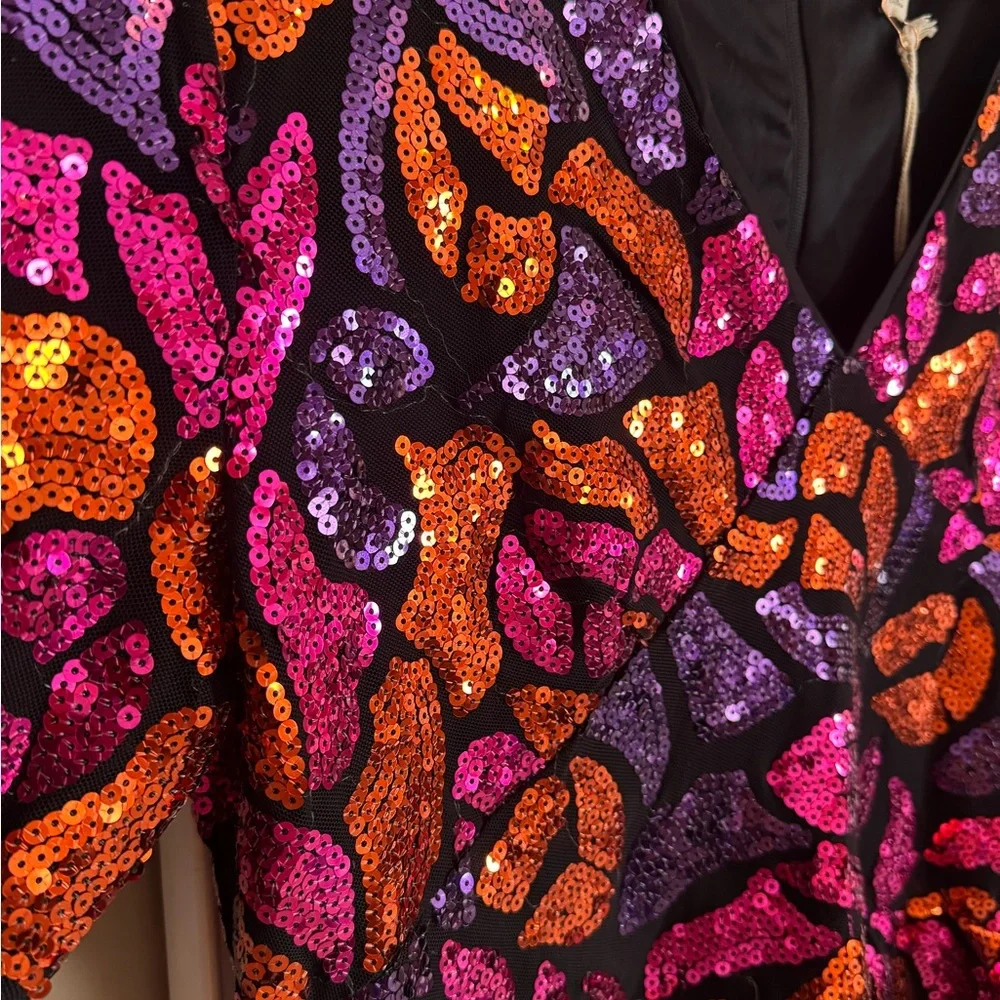 MELLODAY Sequin Embellished Top in Purple and Orange - Picture 2 of 3